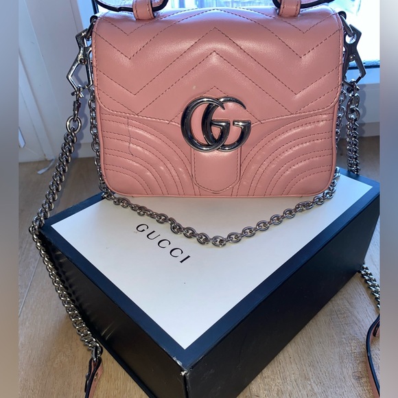 Gucci Chain Shoulder Bag in Pink - Picture 3 of 4